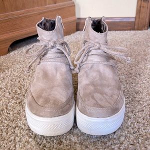 bootie with hidden heel - size 8